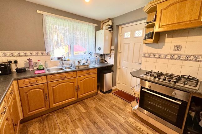 29, Aspen Grove, Dewsbury photo 5