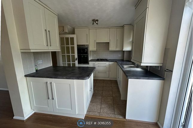 Whitebeam Drive, Coxheath, Maidstone photo 5