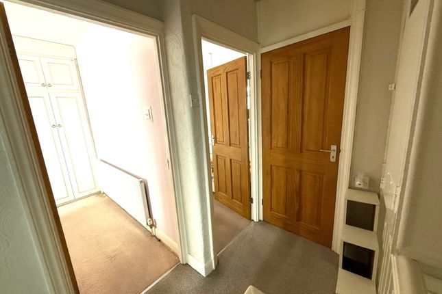 46 Kingsley Avenue, Southall photo 5