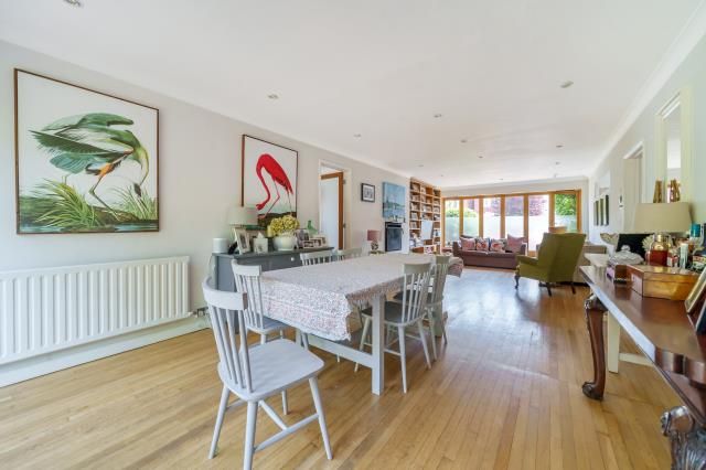 Swan House, St. Marks Road, Henley-on-thames photo 3