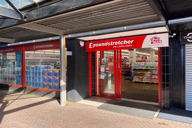 Thumbnail Retail premises to let in 27‚-29 Queensway, Bletchley, Buckinghamshire