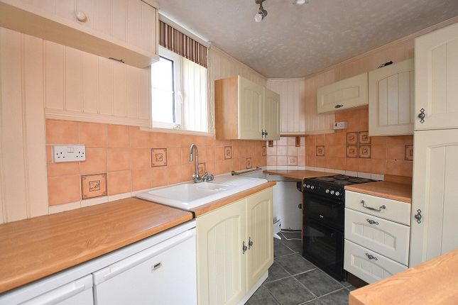 6, Priory Villas, Wincanton photo 3