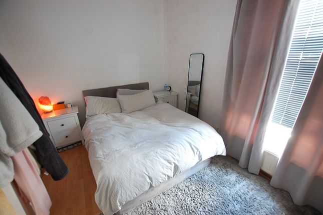 47, Birch Street, Greater Manchester photo 4