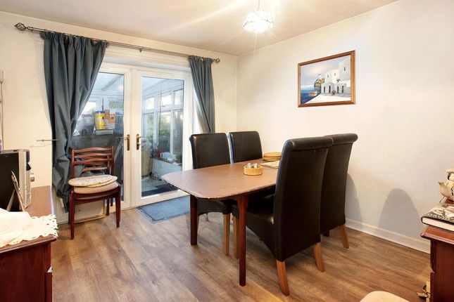 48 Lower Drive, Dawlish photo 3