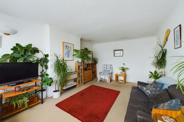 9, Otley Road, Lytham St. Annes photo 3