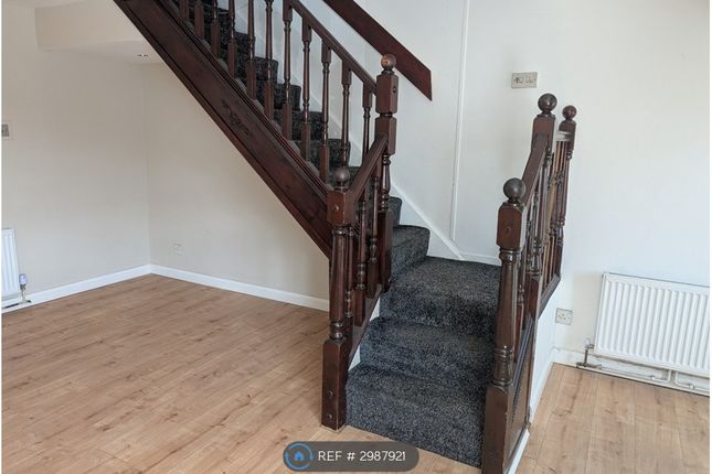 Dewberry Drive, Walsall photo 4