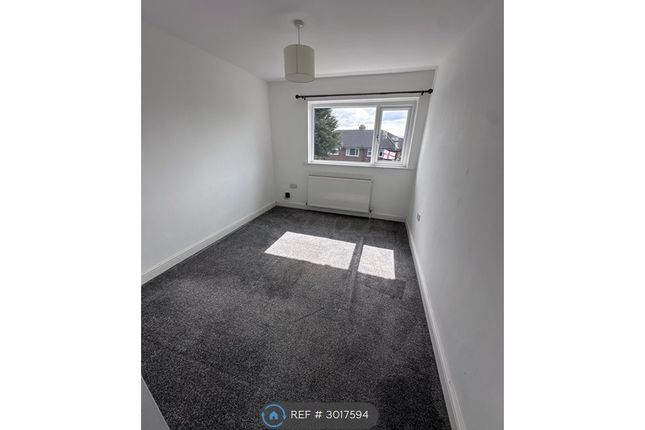 Northway Crescent, London Park, Mirfield photo 5