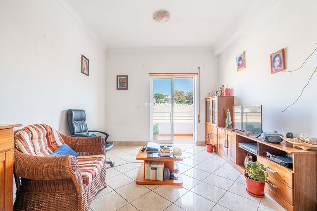 Apartment for sale in 8200 Guia, Portugal