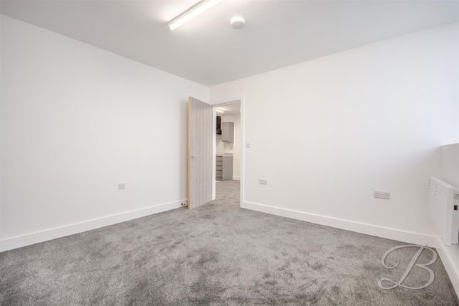 Apartment 8, 37, Stockwell Gate, Mansfield photo 5