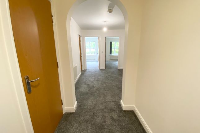 Flat for sale in Stanley Road, Manchester