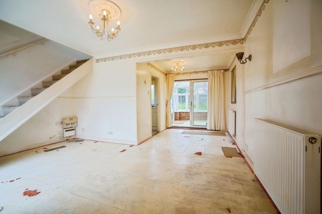 16, Windsor Gardens, Sheerness photo 3