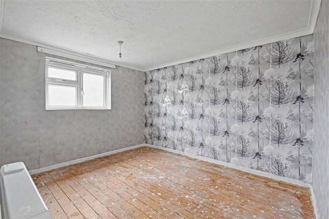 23, Curriott Hill Road, CREWKERNE photo 4