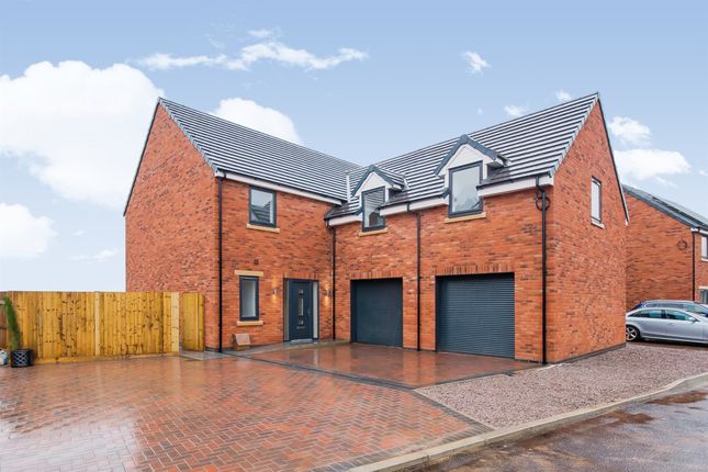 Thumbnail Detached house for sale in Stockwell Gate, Whaplode, Spalding