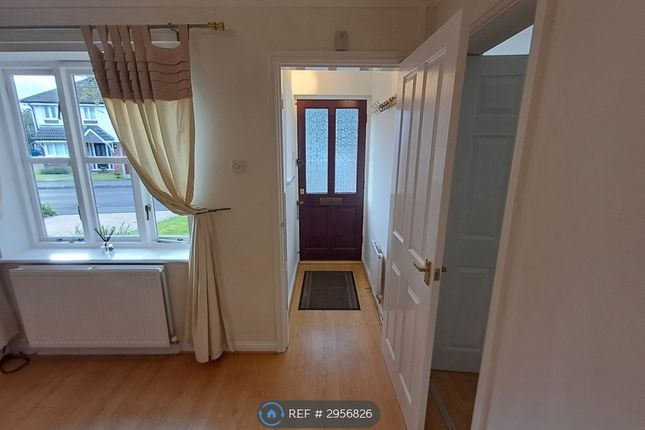 Blyth Close, Timperley, Altrincham photo 2