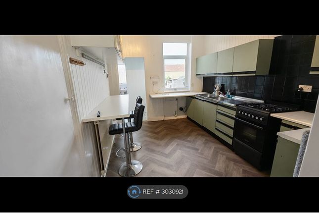 Silverdales, Dinnington, Sheffield photo 5