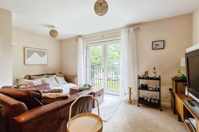 56, Oak Tree Lane, Leeds photo 4