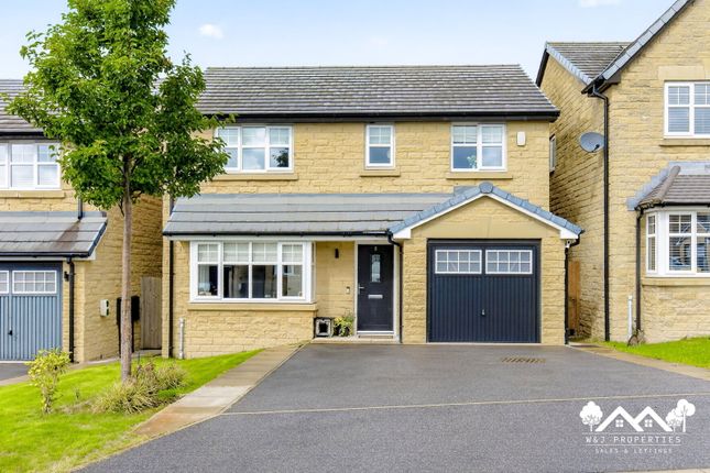 5, Cuckoo Close, Darwen photo 2