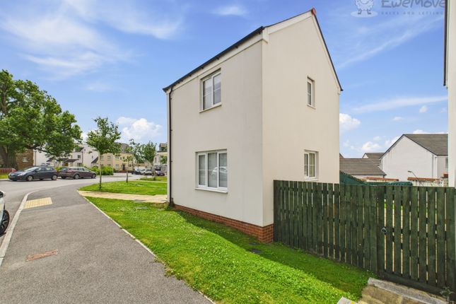 36, Oaktree Road, South Molton photo 2