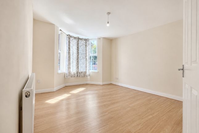 34, Abercromby Avenue, High Wycombe photo 2