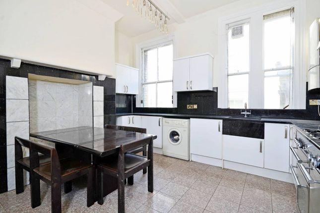 Flat for sale in Great Russell Street, Bloomsbury, London