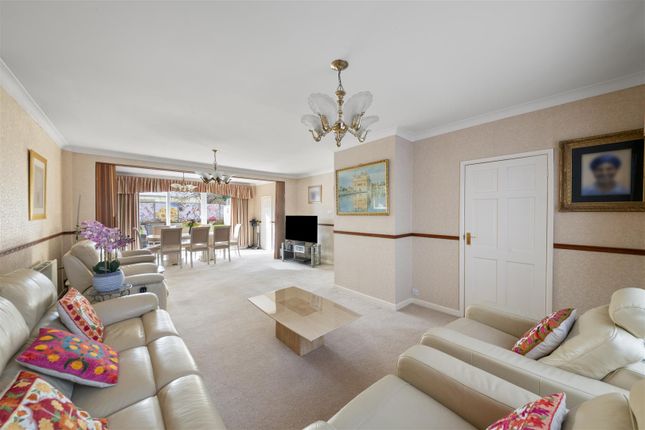 39, Doncaster Drive, Northolt photo 2