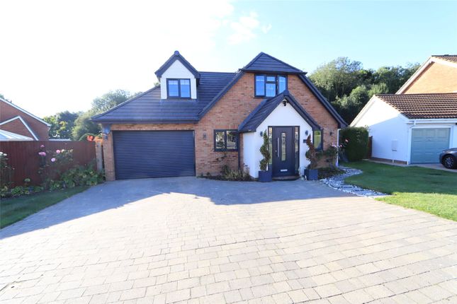 Thumbnail Detached house for sale in Sitwell Close, Newport Pagnell, Buckinghamshire