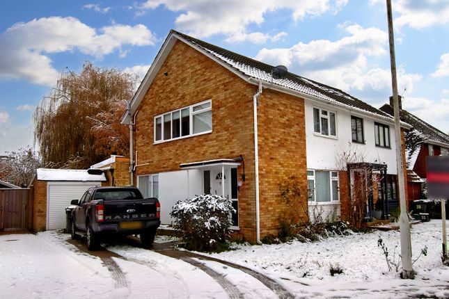 Thumbnail Semi-detached house for sale in Bramble Close, Hildenborough, Tonbridge