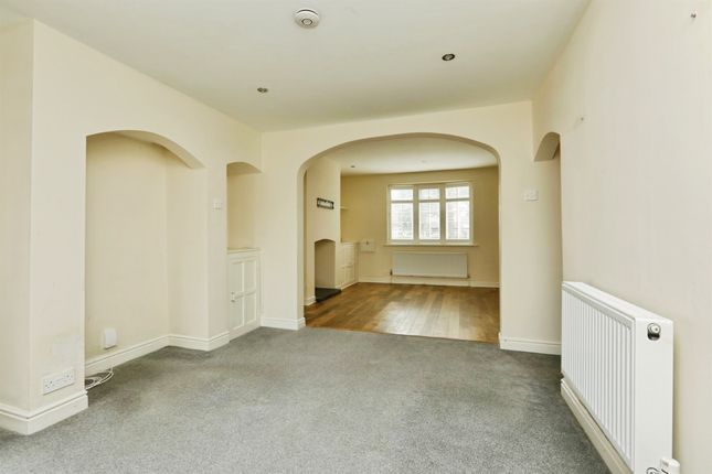 43, Station Road, Doncaster photo 2