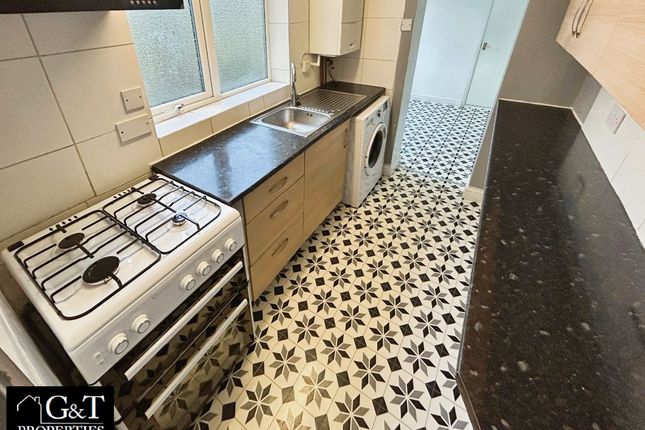 44 Bent Street, Brierley Hill photo 4