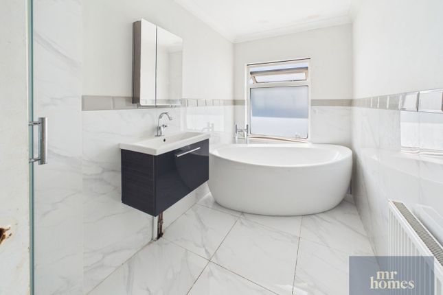 8, Greenfarm Road, Cardiff photo 5