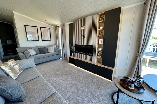 2-bed caravan on Oyster Bay Coastal and Country Retreat, Halt Rd, Goonhavern, £199,995