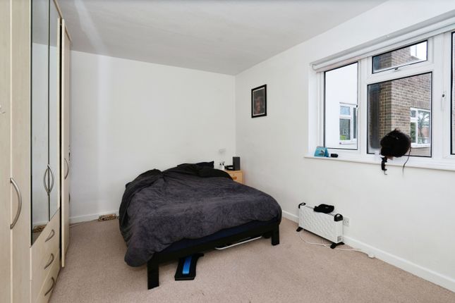 Flat for sale in Wordsworth Road, Worthing, West Sussex