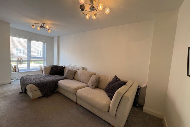 15, Scotts Square, East Riding of Yorkshi photo 2
