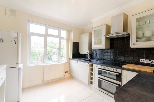 Thumbnail Flat to rent in Albert Road, South Norwood, London