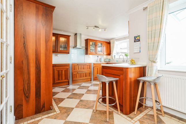 18, John Hibbard Avenue, Woodhouse photo 5