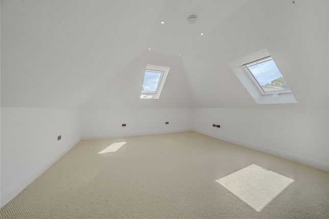 2nd Floor Suite