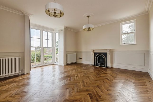 Ashington House, Wild Oak Lane, Taunton photo 3