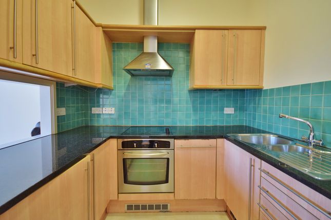 11, Grange Park, Ealing Common photo 4