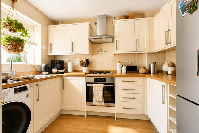 34, Bicester photo 2