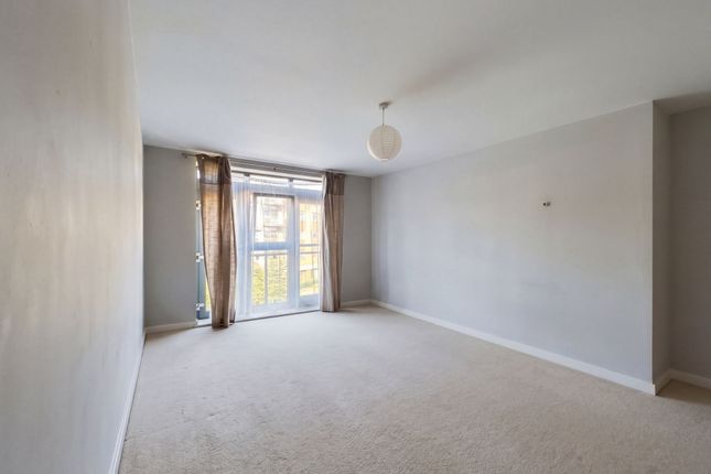 76 Wallis Place Hart Street, Maidstone photo 2