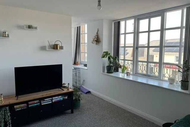 Flat 3, St. Georges Hall, Hayle photo 4