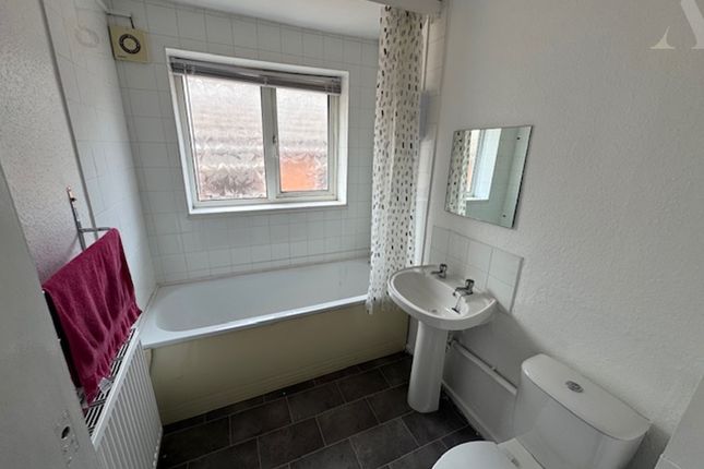 53 Lock Drive, Birmingham photo 4