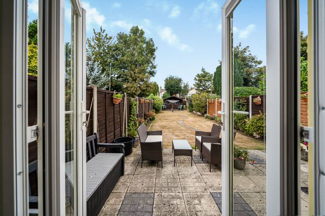 31 Branksome Road, Southend-On-Sea photo 4