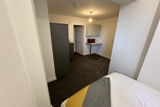 Room 2, 66, Victoria Street, Mansfield photo 3
