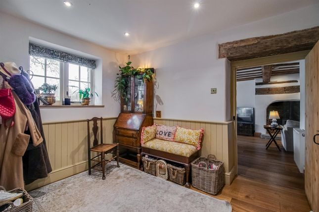 Cottage for sale in Hallmark Fine Homes | Huddersfield Road, Bretton, Wakefield