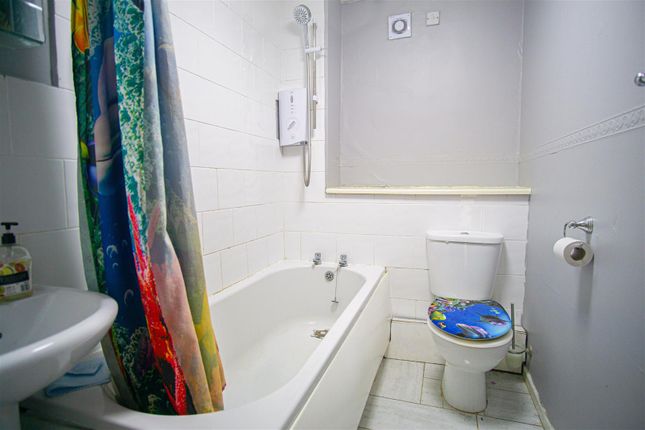 Flat 15, Barmouth Court, Cromer Place, Preston photo 5