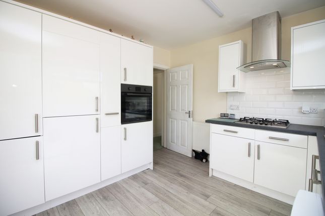 133, Cumberland Avenue, Thornton-Cleveleys photo 4