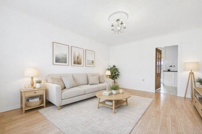77, Fairholm Street, Larkhall photo 3