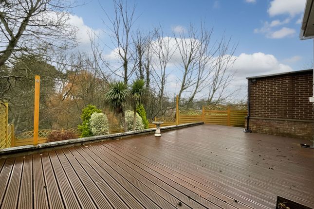 12 Pinewood Drive, Scarborough photo 2