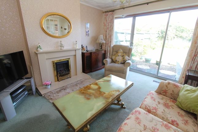 2, Quorn Crescent, Stourbridge photo 3